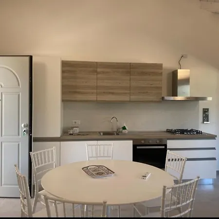 Semesterbostad 650 M By Budoniaffitti *