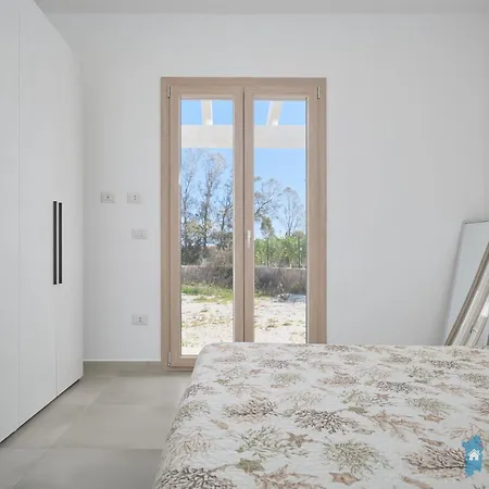 650 M By Budoniaffitti Semesterbostad *