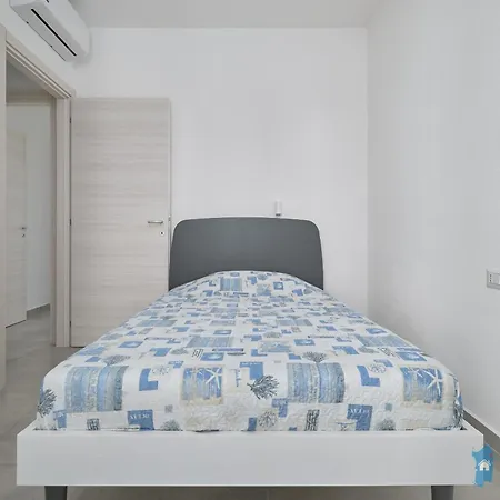 650 M By Budoniaffitti Semesterbostad