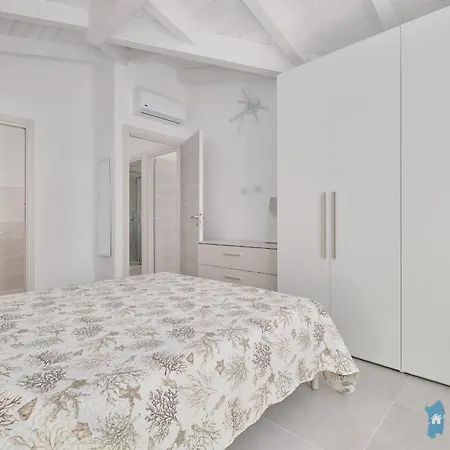 650 M By Budoniaffitti * Budoni